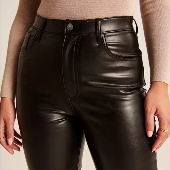 Abercrombie & Fitch vegan leather pants size 4/27 - Picture 3 of 10